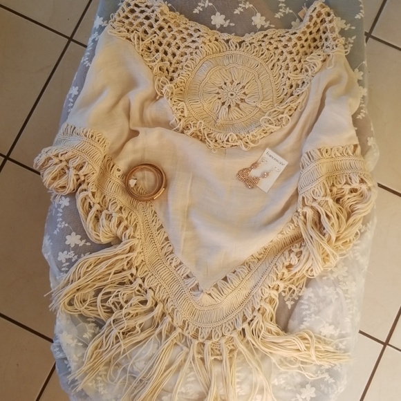 Cloie Tops - 🌻Boho Poncho Cloie Tops - 🌻Boho Poncho
